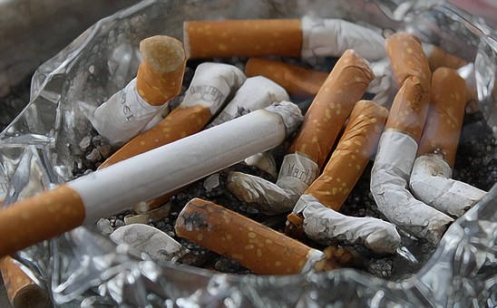Afbeelding met sigaretten behorende hypnotherapie waalwijk pagina behandeling waalwijk